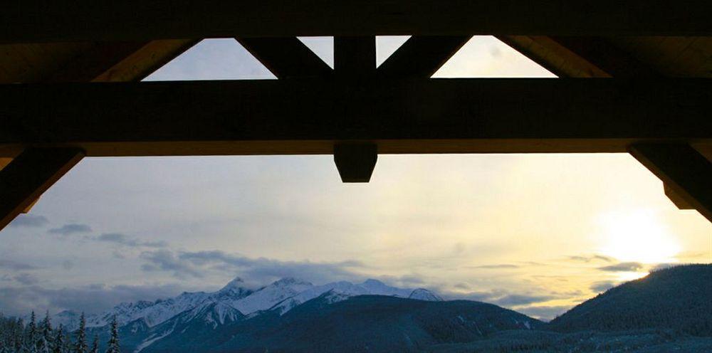 Heather Mountain Lodge Rogers Pass Экстерьер фото